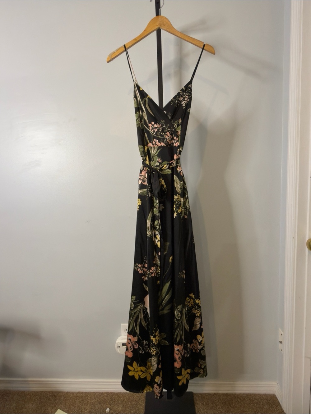 Black Pink butter yellow floral print satin maxi dress read description Lulus